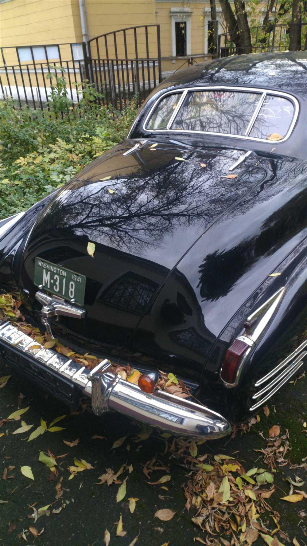 Cadillac с откидными рамками: революция в автомобильной классике