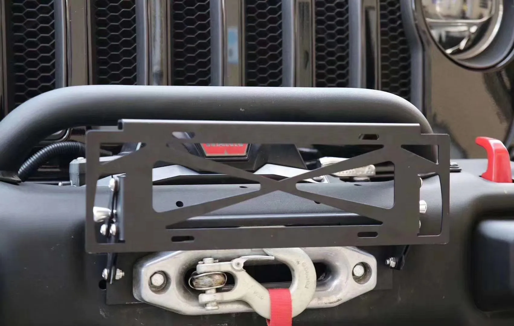 Оригинальные Откидные Рамки для Номера для джипов Jeep: стиль и функциональность в одном